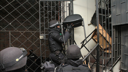 La Policía Nacional llevó a cabo dos operativos para detener a la supuesta banda.