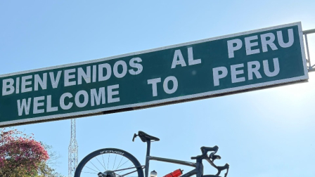 Bernardo Vintimilla cumplió el reto "non stop" y atravesó toda la Sierra en su bicicleta.