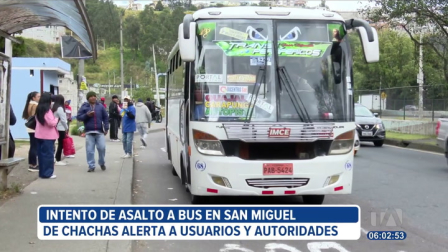 La Policía Nacional intensifica los operativos de control en buses ante la creciente inseguridad en el transporte público de Quito.

Un reportaje de Gustavo Jaramillo