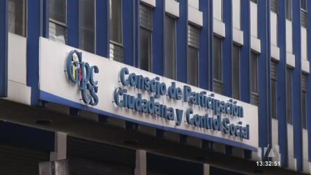 En la tercera pregunta de la consulta popular, el presidente plantea la disolución del Cpccs. De aprobarse, sus competencias pasarían a la Asamblea, la Contraloría y la Defensoría del Pueblo.

Un reportaje de Karen Haro