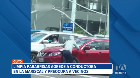 Un limpiaparabrisas fue grabado cuando se lanzó sobre el capó de un vehículo y golpeó el parabrisas en el sector de La Mariscal, norte de Quito. Ante este hecho, ciudadanos exigen mayores controles.

Un reportaje de Gustavo Jaramillo