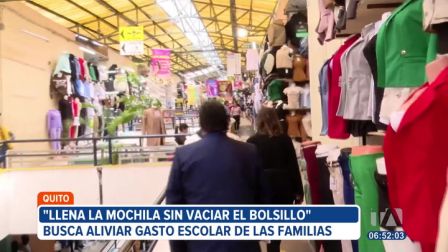 “Llena la mochila sin vaciar el bolsillo” es la campaña que lanzaron centros comerciales y mercados de Quito. La iniciativa ofrece útiles escolares y ropa a precios accesibles para aliviar el gasto familiar.
Un reportaje de Mishell Villacís