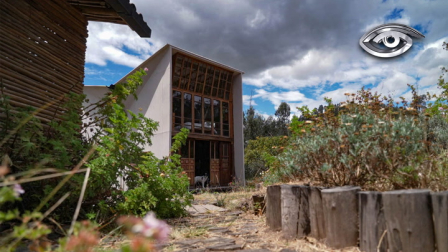 Dos hogares, en ciudad y campo, muestran que es posible habitar con conciencia ambiental sin renunciar al confort. Con tecnología sustentable y diseño eficiente, reducen su huella ecológica. Conozca cómo estas viviendas marcan la diferencia.