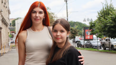 Margarita se reencuentra con su madre Katerina, en Kiev el 6 de agosto del 2025.