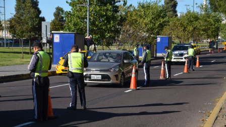La medida de restricción Pico y Placa rige en la zona urbana de Quito.