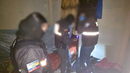 Un hombre fue detenido en su vivienda en Pastaza acusado del delito de pornografía infantil.