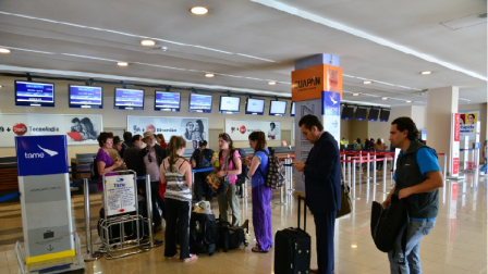 Los viajeros deberán presentar la visa de transeúntes desde el lunes 1 de septiembre del 2025.