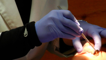 Dentista acusado de abusar sexualmente de una menor de edad en Colombia