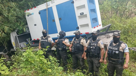 Una plataforma que transportaba generadores eléctricos fue robada en Quevedo
