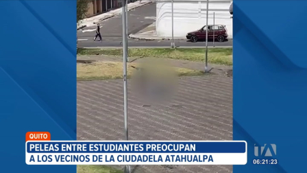 Moradores de la ciudadela Atahualpa, en el sur de Quito, reportan que las peleas entre estudiantes en espacios públicos están de regreso. Este problema evidencia la necesidad de acciones preventivas por parte de autoridades y familias.

Un reportaje de Gustavo Jaramillo