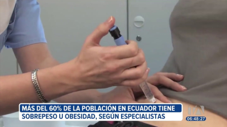 En Ecuador, una de cada 18 personas tiene diabetes, según la Encuesta Nacional de Prevalencia de esta patología realizada por la Casa de la Diabetes y el Ministerio de Salud Pública. La cifra preocupa porque la enfermedad se diagnostica cada vez con mayor frecuencia y en edades más tempranas en el país.

Un reportaje de Stephany Paz