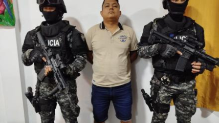 Alias 'Topo' fue detenido por la Policía Nacional, durante un operativo en Orellana, el 15 de marzo de 2025.