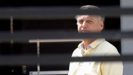 Jair Bolsonaro fue diagnosticado con cáncer de piel, pero deberá seguir con arresto domiciliario.
