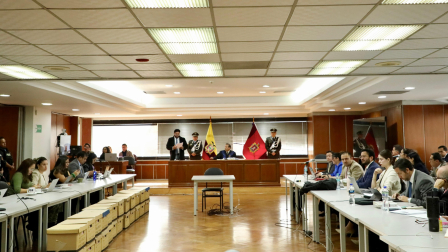Fiscalía pide llamar a juicio a 23 personas por el caso Sinohydro.