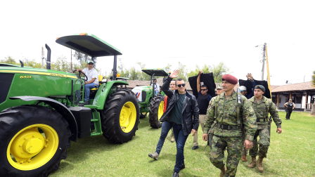 El presidente Daniel Noboa en un recorrido por las provincias de la Sierra