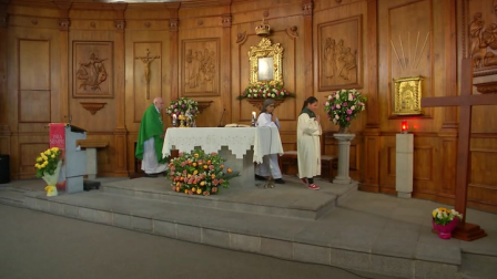 Misa del domingo con el padre Allan Mendoza desde la Capilla La Dolorosa del colegio San Gabriel de Quito.