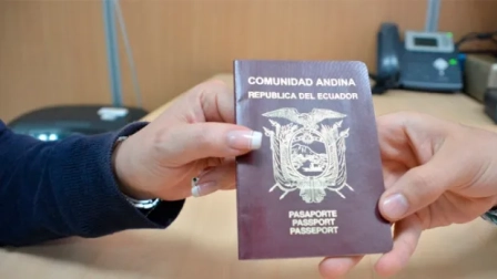 El pasaporte es un documento indispensable si se requiere viajar fuera del Ecuador