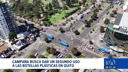 Cada día se desechan más de un millón y medio de botellas plásticas en la capital, pero una nueva iniciativa busca darles un segundo uso. Recicletas es un punto verde que transforma los envases en vehículos ecológicos y promueve el reciclaje responsable.

Un reportaje de Mishell Villacís
