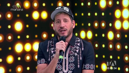 El artista urbano Au-D está llevando su música fuera del país, buscando un salto de calidad y al mismo tiempo apoyando y produciendo para otros talentos nacionales. Una apuesta que fortalece la escena musical ecuatoriana.