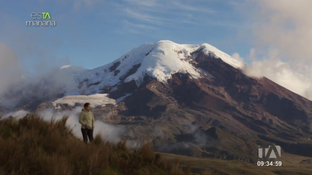 El majestuoso Chimborazo tiene un récord único: por la forma del planeta, su cima es el punto más cercano al sol. Un orgullo geográfico que solo Ecuador puede tener y debemos conocer.