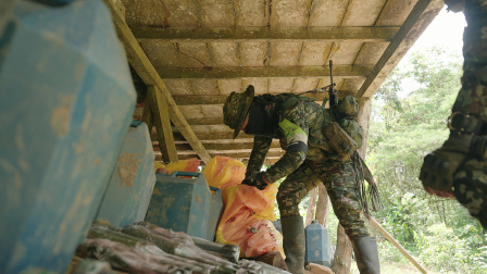 Las autoridades colombianas destruyeron 3,8 toneladas de material de guerra de la CNEB, una disidencia de las antiguas FARC.