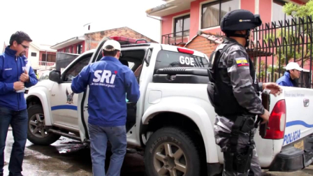 Un falso funcionario del SRI fue sentenciado por usurpar funciones.