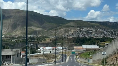 Vías en Imbabura permanecen bloqueadas este miércoles 22 de octubre