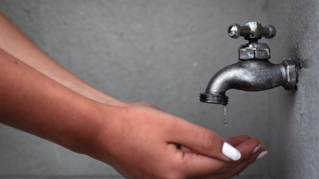 Cinco barrios del norte de Quito sufren un corte de agua este miércoles 22 de octubre del 2025