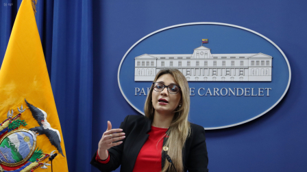 Carolina Jaramillo, vocera del Gobierno, durante su conferencia de prensa de los lunes en el Palacio de Carondelet.