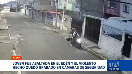 Una joven fue brutalmente asaltada en el sector de El Edén, al norte de Quito. El violento hecho quedó registrado en cámaras de seguridad.
Un reportaje de Juan Miguel Rodríguez