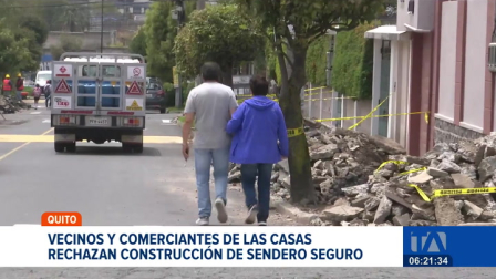 Una nueva obra ejecutada por el Municipio preocupa a los vecinos y comerciantes del sector Las Casas, al norte de Quito. Sus habitantes rechazan la construcción de un sendero seguro.
Un reportaje de Brigette Mancheno