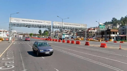 La autopista General Rumiñahui tiene un sistema de cobro automatizado a través de TAG.