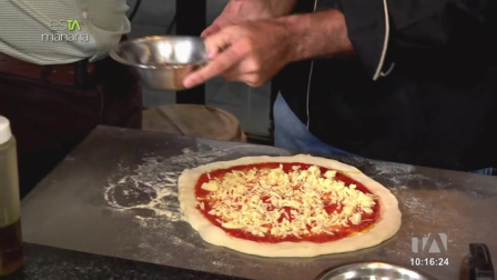 El expresentador de tv, Roberto Begué nos cuenta sobre su nueva faceta de chef ‘pizzero’. Además, unas anécdotas de su paso por Teleamazonas.