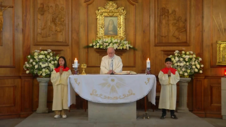 Misa del domingo con el padre Allan Mendoza desde la Capilla La Dolorosa del colegio San Gabriel de Quito.