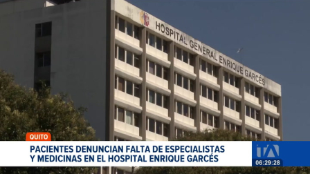 Pacientes del Hospital Público Enrique Garcés, en el sur de Quito, denuncian la falta de especialistas, el desabastecimiento de medicinas y el incumplimiento de promesas. Ante la situación, piden que esta casa de salud sea declarada en emergencia.

Un reportaje de Juan Miguel Rodríguez