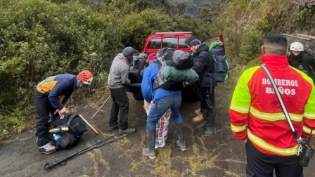 Los Bomberos coordinaron acciones para recuperar el cuerpo del polícia y montañista