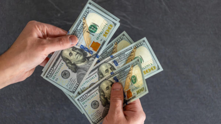 Las empresas cancelaron el décimo tercer sueldo o bono navideño este 14 de noviembre.