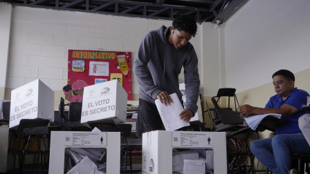 Votantes acudieron a sufragar en la Consulta Popular y Referéndum 2025