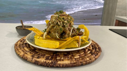 Este miércoles 19 de noviembre del 2025 preparamos fritada manaba, junto al chef Felipe Campana.