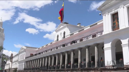 Tras 48 horas de conocerse los cambios en el gabinete ministerial, Álvaro Rosero anunció que no asumirá el Ministerio de Gobierno. De inmediato trascendió que la asambleísta de ADN, Nataly Morillo, será designada como nueva ministra de Gobierno.

Un reportaje de Belén Merizalde