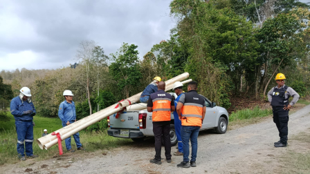 Derrame de diésel en estero Dile en el cantón San Mateo en Esmeraldas