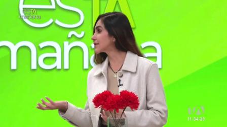 La actriz Ana María Balarezo presenta su nuevo proyecto humorístico junto a Carlos Michelena 'El Miche'y Juana Guarderas, una de 'Las Marujas' con una obra para no parar de reír.