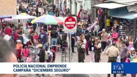 La Policía Nacional presentó la campaña “Diciembre Seguro”, cuyo objetivo es reforzar la seguridad en las zonas más concurridas de la capital durante la temporada navideña. Entre las acciones previstas está la creación de corredores seguros, incluido uno en la ruta hacia el Aeropuerto de Quito.

Un reportaje de Stephany Paz