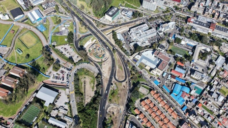 El 15 de marzo del 2025 arrancó la construcción del intercambiador de la av Occidental y Mariana de Jesús, en el norte de Quito.