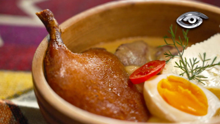 Aunque no es una categoría oficial, hemos llamado “uchus” a un grupo de platos tradicionales que combinan historia, técnica y sabor. Algunos son tan espesos, como mazamorras; otros, sopas o salsas, pero todos requieren paciencia y dedicación. Todos celebran la cocina ancestral y festiva.