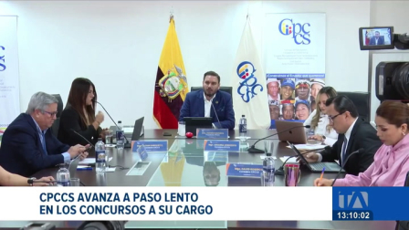 El Consejo de Participación Ciudadana decidió retroceder una etapa en el concurso de renovación parcial del CNE, esto mientras aún existen procesos represados. Paralelamente avanza el concurso para elegir fiscal, aunque la Comisión Cívica que vigila este proceso advierte falta de transparencia.

Un reportaje de María Fernanda Utreras