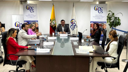 Foto referencial de una sesión del CPCCS en Quito.