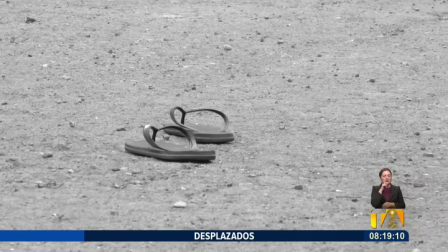 El conflicto armado, la explotación sexual y otras formas de violencia obligan a ciudadanos colombianos a abandonar su país. Un equipo de Teleamazonas viajó hasta Mataje, en la provincia de Esmeraldas, para documentar cómo es cruzar la frontera hacia Ecuador.

Un reportaje de Nathalie Jiménez