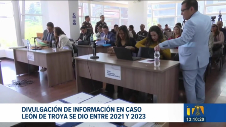 Tannya Varela junto a otras dos personas, enfrentan la audiencia de formulación de cargos por la presunta difusión de información restringida vinculada al caso León de Troya.

Un reportaje de Lucía Clavijo