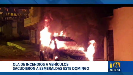 En menos de una hora, seis vehículos fueron incendiados en distintos puntos de Esmeraldas. Los hechos ocurrieron la madrugada del domingo 21 de diciembre y, desde la Gobernación, se maneja una hipótesis que podría derivar en una fuga masiva.

Un reportaje de Sofía Weir